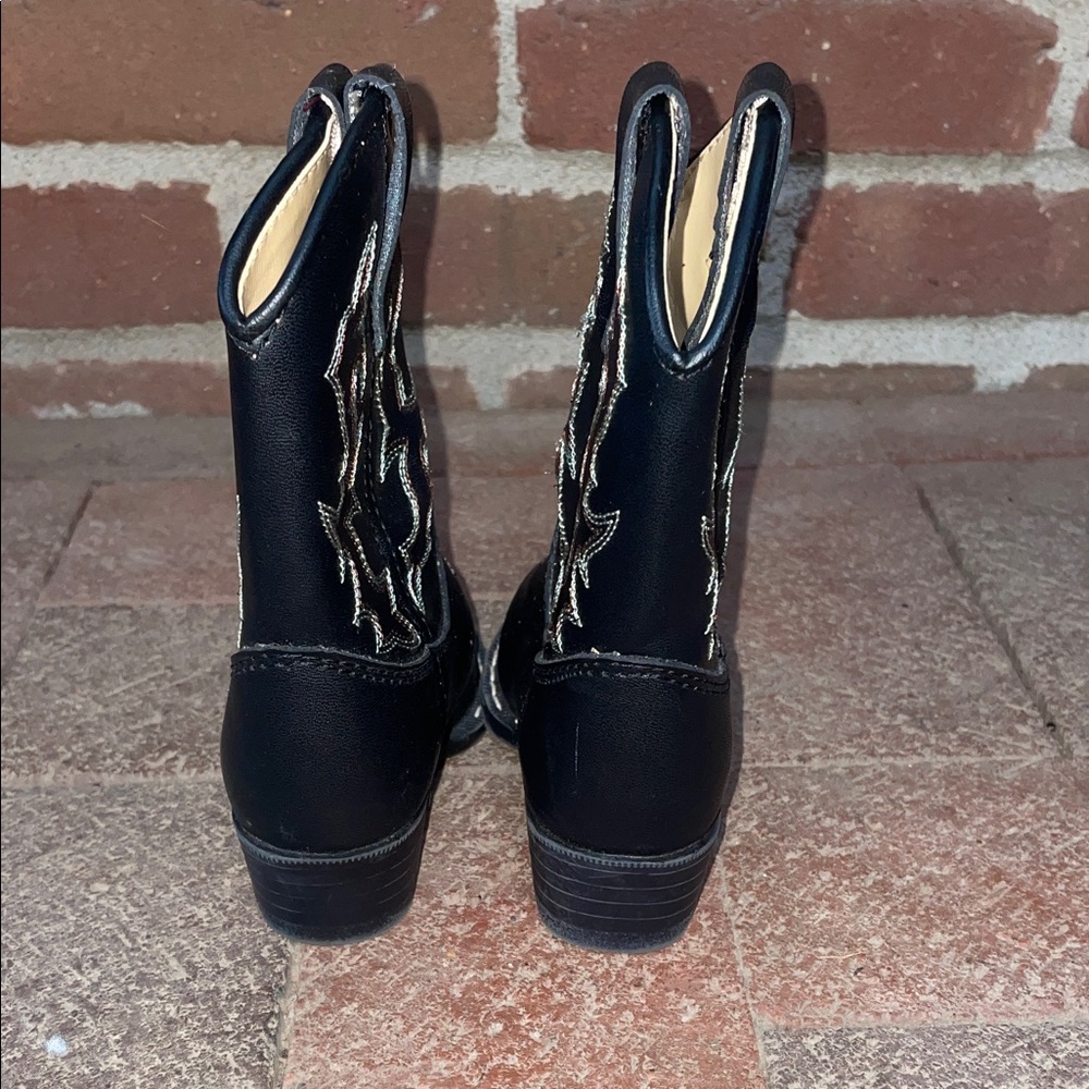 Faded Glory Black Kids Western Boots, size 7, great for a little cowboy - Picture 5 of 6